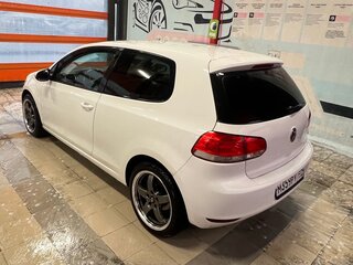 2011 Volkswagen Golf VI, белый, 720000 рублей, вид 3