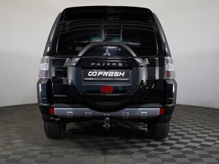 2014 Mitsubishi Pajero IV Рестайлинг 2, чёрный, 2525000 рублей, вид 4