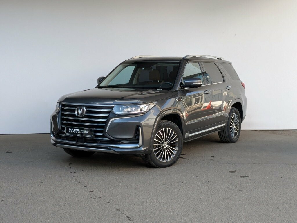 Открыть фотографии: Changan CS95 I Рестайлинг