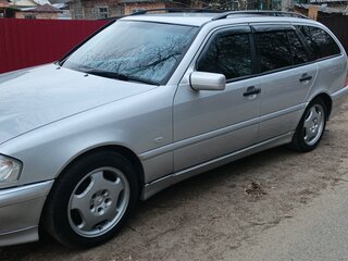 1998 Mercedes-Benz C-Класс 240 I (W202) Рестайлинг, серебристый, 417000 рублей, вид 1