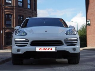 2013 Porsche Cayenne II (958), белый, 2150000 рублей, вид 2