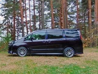 2019 Toyota Noah III (R80) Рестайлинг, фиолетовый, 2790000 рублей, вид 1