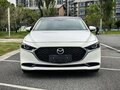 2022 Mazda 3 Axela IV (BP), белый, 1340000 рублей - вид 1