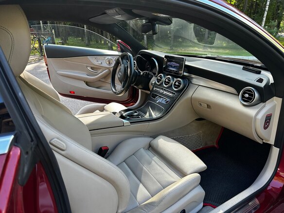 2017 Mercedes-Benz C-Класс 180 IV (W205), красный, 2900000 рублей - вид 5