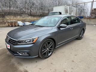2018 Volkswagen Passat (North America and China) I Рестайлинг, серый, 1800000 рублей, вид 1