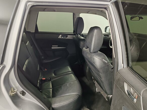 2012 Subaru Forester III Рестайлинг, серебристый, 1099000 рублей - вид 16