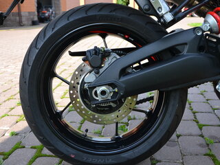 2020 Aprilia SL 900 Shiver, серебристый, 1050000 рублей, вид 5
