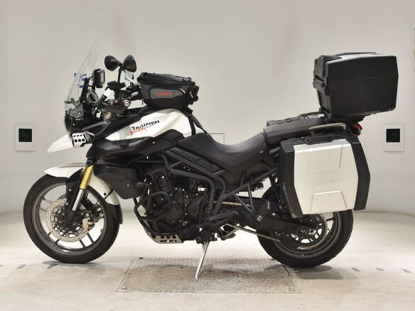 2014 Triumph Tiger 800, белый, 699000 рублей