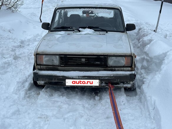 2006 Lada (ВАЗ) 2105, белый - вид 1