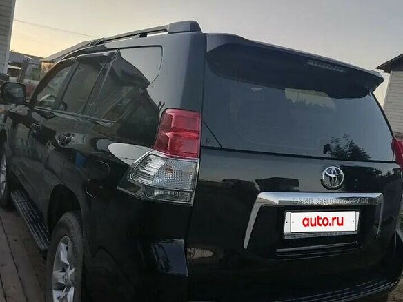 2010 Toyota Land Cruiser Prado 150 Series, чёрный - вид 2