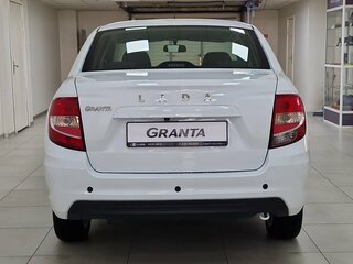 2026 Lada (ВАЗ) Granta I Рестайлинг, белый, 1218000 рублей, вид 5