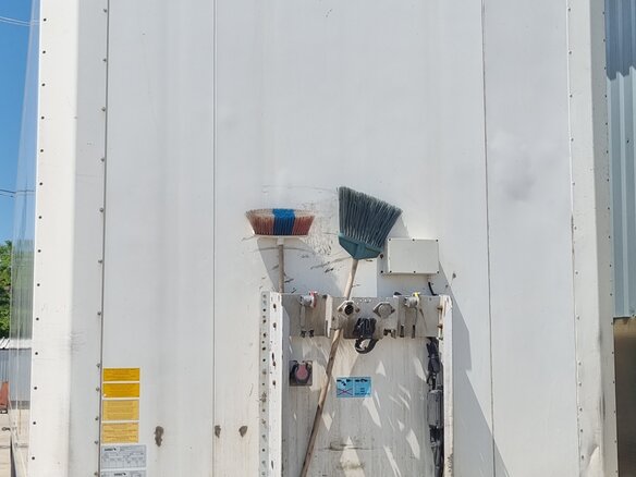 2011 Schmitz Cargobull SKO, белый, 2050000 рублей
