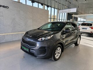 2017 Kia Sportage IV, серый, 1679000 рублей, вид 3