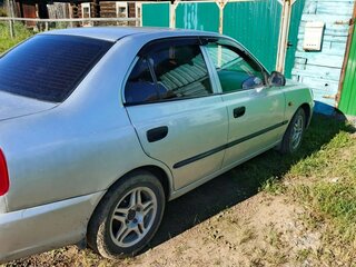 2004 Hyundai Accent ТагАЗ II, серебристый, 260000 рублей, вид 3