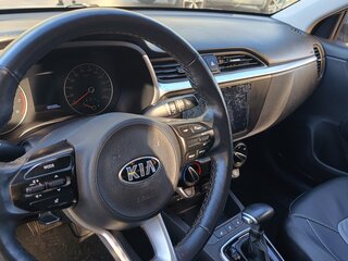 2020 Kia Rio IV Рестайлинг, серый, 1425000 рублей, вид 5