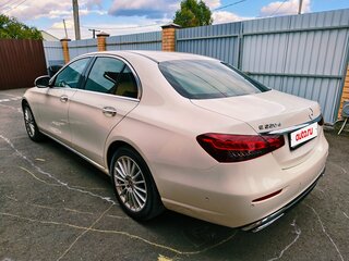 2020 Mercedes-Benz E-Класс 200 V (W213, S213, C238) Рестайлинг, белый, 4450000 рублей, вид 3