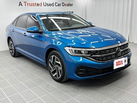 2023 Volkswagen Sagitar III Рестайлинг, синий, 1430000 рублей, вид 3