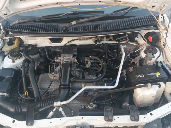 2000 Mazda Demio I (DW), белый, 260000 рублей - вид 13