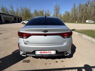 2021 Kia Rio IV Рестайлинг, серебристый, 1760000 рублей, вид 3