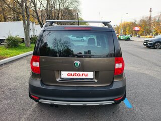 2012 Skoda Yeti I, коричневый, 650000 рублей, вид 3