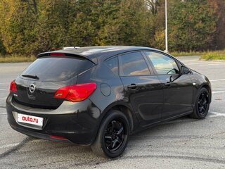 2011 Opel Astra J, чёрный, 610000 рублей, вид 4