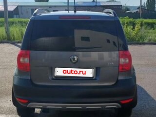 2014 Skoda Yeti I Рестайлинг, серый, 700000 рублей, вид 4