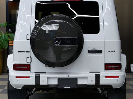 2025 Mercedes-Benz G-Класс AMG 63 AMG II (W465) Рестайлинг, белый, 31000000 рублей, вид 2