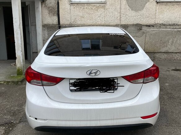 2014 Hyundai Elantra V (MD) Рестайлинг, белый, 900000 рублей - вид 2