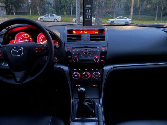 2010 Mazda 6 II (GH) Рестайлинг, чёрный, 795000 рублей - вид 10