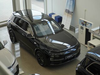 2026 Li Auto (Lixiang) L7 52.3 kWh I Рестайлинг, чёрный, 10590000 рублей, вид 5