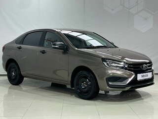 2026 Lada (ВАЗ) Vesta I Рестайлинг (NG), коричневый, 1601000 рублей, вид 3