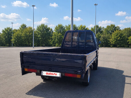 2003 Toyota LiteAce, синий, 1300000 рублей, вид 3