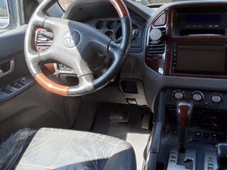2006 Mitsubishi Pajero III Рестайлинг, серый, 880000 рублей, вид 4