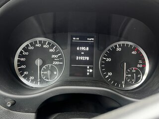 2016 Mercedes-Benz Vito 119 BlueTEC L3 III (W447), чёрный, 3100000 рублей, вид 3