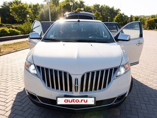 2012 Lincoln MKX I Рестайлинг, золотистый, 1550000 рублей, вид 2