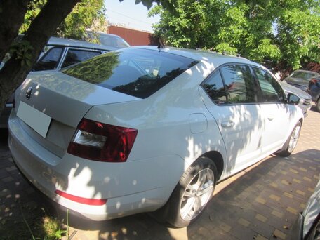 2016 Skoda Octavia III (A7), белый, 845000 рублей, вид 2