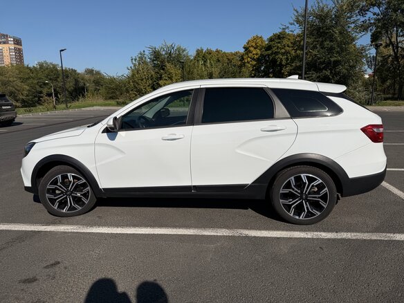 2019 Lada (ВАЗ) Vesta SW Cross I, белый - вид 5