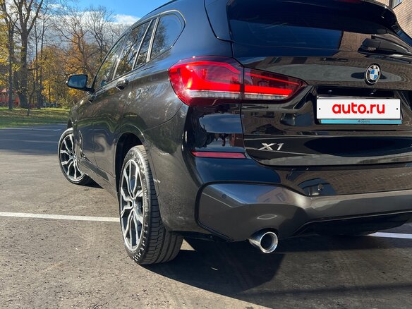 2022 BMW X1 16d sDrive II (F48) Рестайлинг, чёрный, 2550000 рублей - вид 11