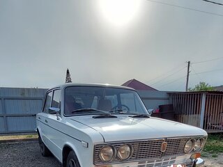 1974 Lada (ВАЗ) 2103, белый, 160000 рублей, вид 1