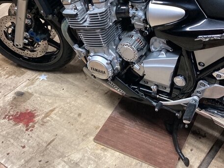 2004 Yamaha XJR1300, чёрный, 650000 рублей, вид 3