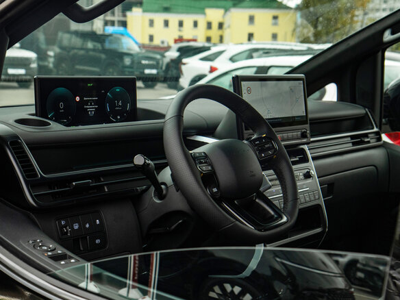 2026 Hyundai Staria I Рестайлинг, чёрный, 6690000 рублей - вид 15