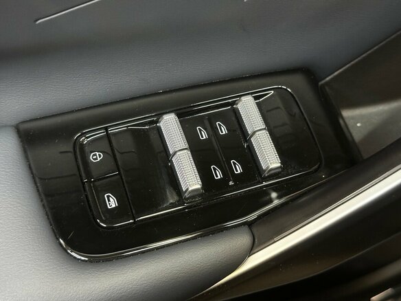 2025 Geely Atlas II, голубой, 3299000 рублей - вид 8