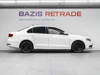 2011 Volkswagen Jetta VI, белый, 650000 рублей, вид 4