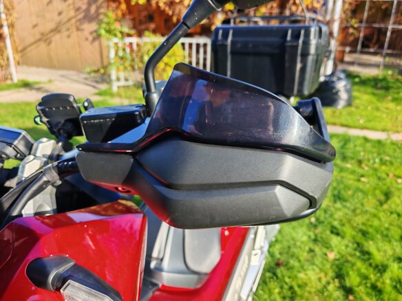 2018 Honda X-ADV, красный, 1100000 рублей - вид 8