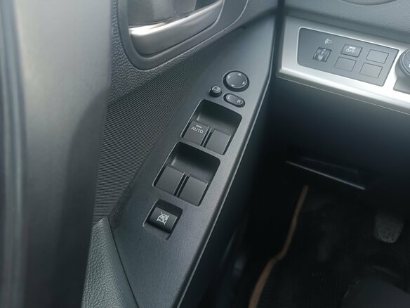 2012 Mazda 3 II (BL) Рестайлинг, белый, 750000 рублей - вид 13