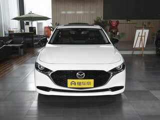 2025 Mazda 3 Axela IV (BP), белый, 3600000 рублей, вид 2