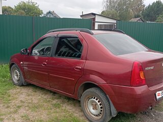 2009 Renault Logan I, красный, 335000 рублей, вид 3