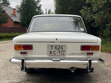 1976 Lada (ВАЗ) 2101, белый, 500000 рублей, вид 4