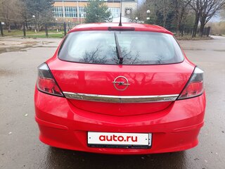 2009 Opel Astra GTC H Рестайлинг, красный, 370000 рублей, вид 4