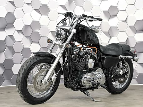 2011 Harley-Davidson Sportster 1200, чёрный, 697000 рублей, вид 2
